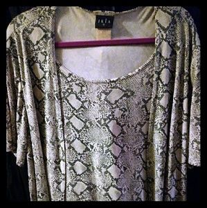 2fer snake print shirt
